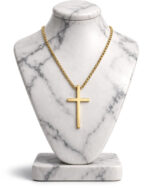 Colar Redentor Aço Dourado